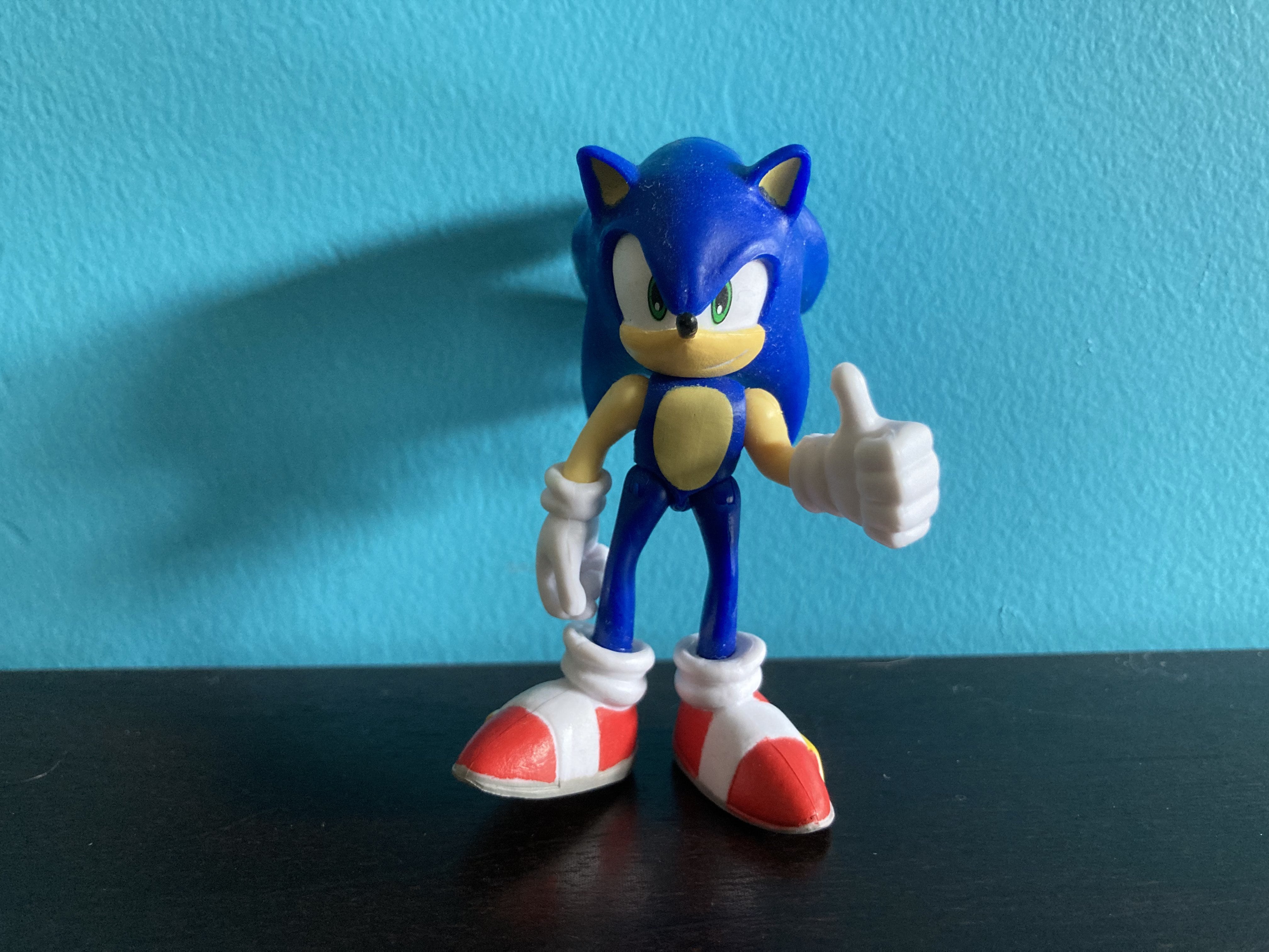 Small Sonic figure