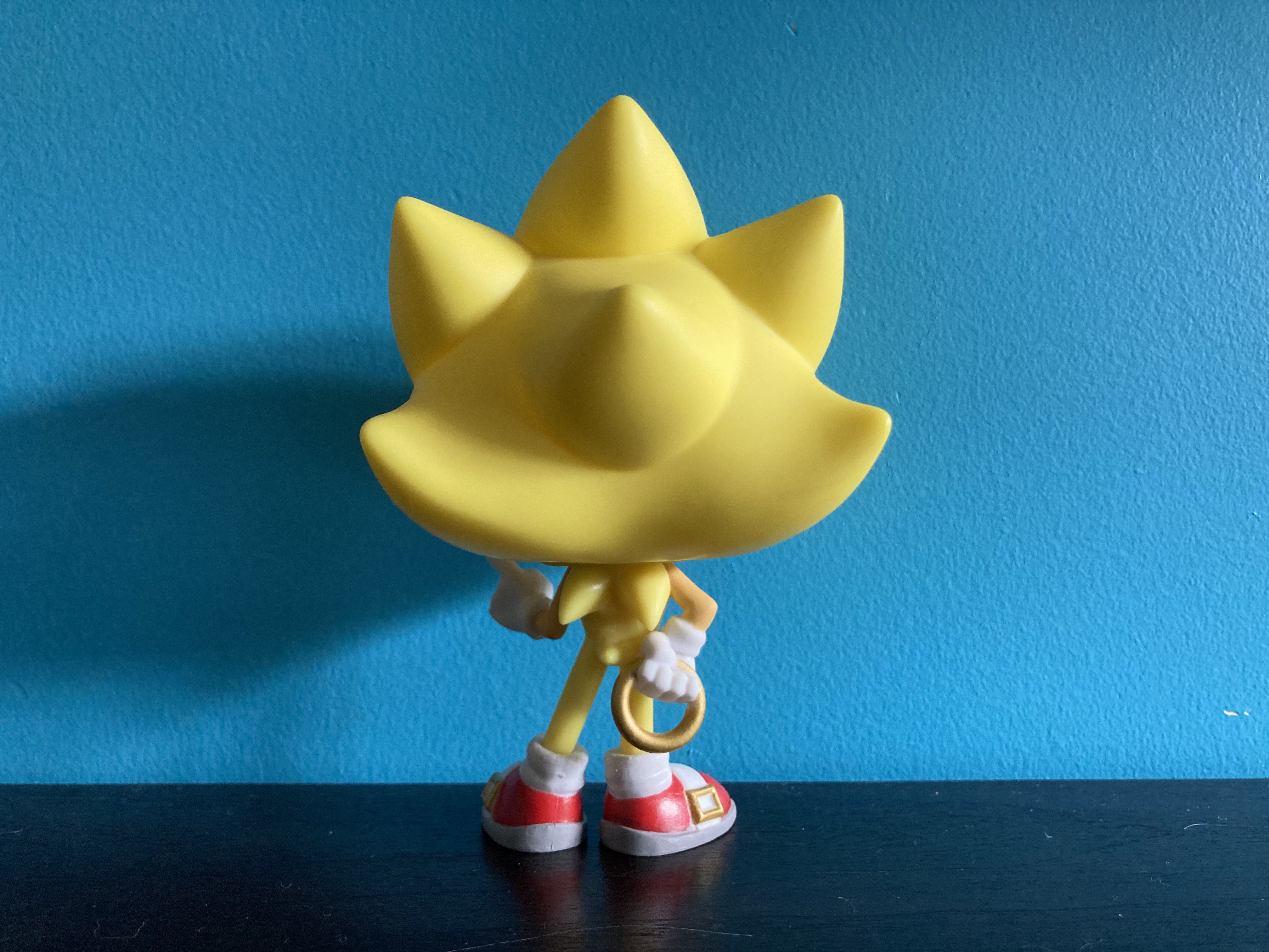 Super sonic with ring figure